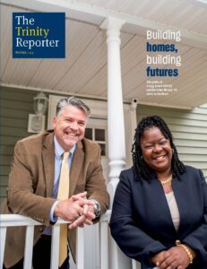 Gregg Lewis IDP’93 and Karraine Moody ’01 meet at a Hartford home built through their two organizations.